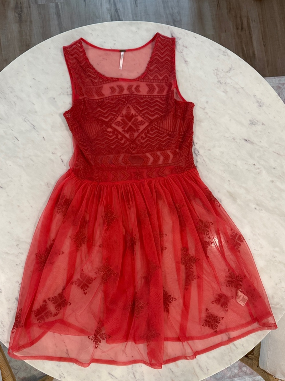 Free people Red Sleeveless Mesh embroidered Dress 🍉